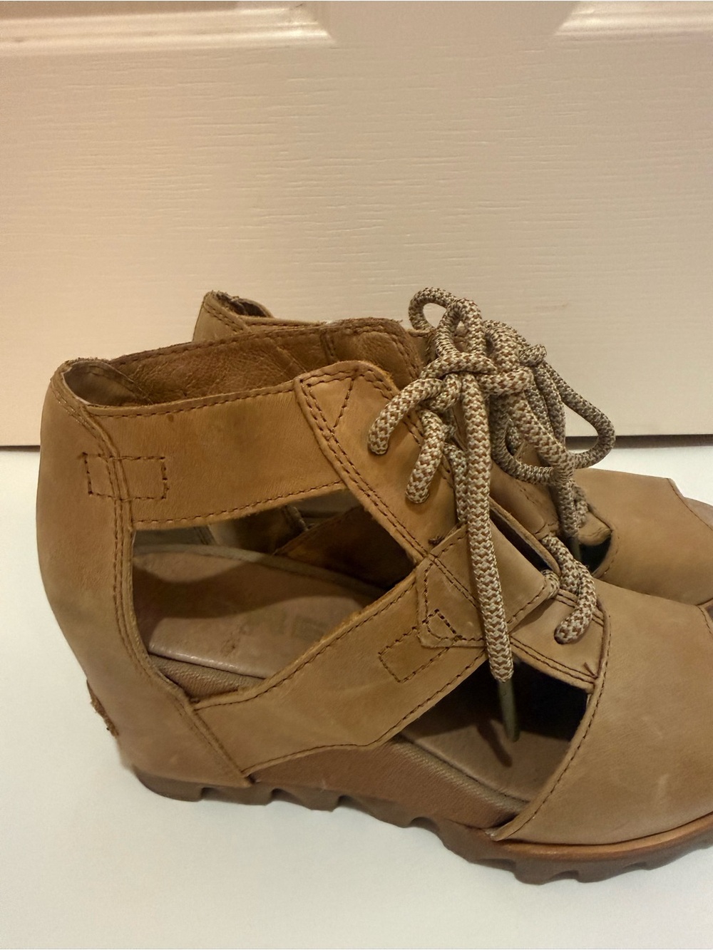 Women’s Sorel Open-Toe Lace-Up Sandals in Tan - Picture 3 of 7